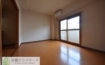 洋室8.3