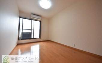 洋室8.3